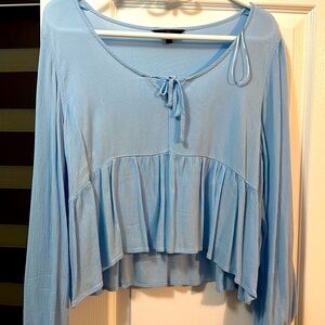 Long sleevee peplum top